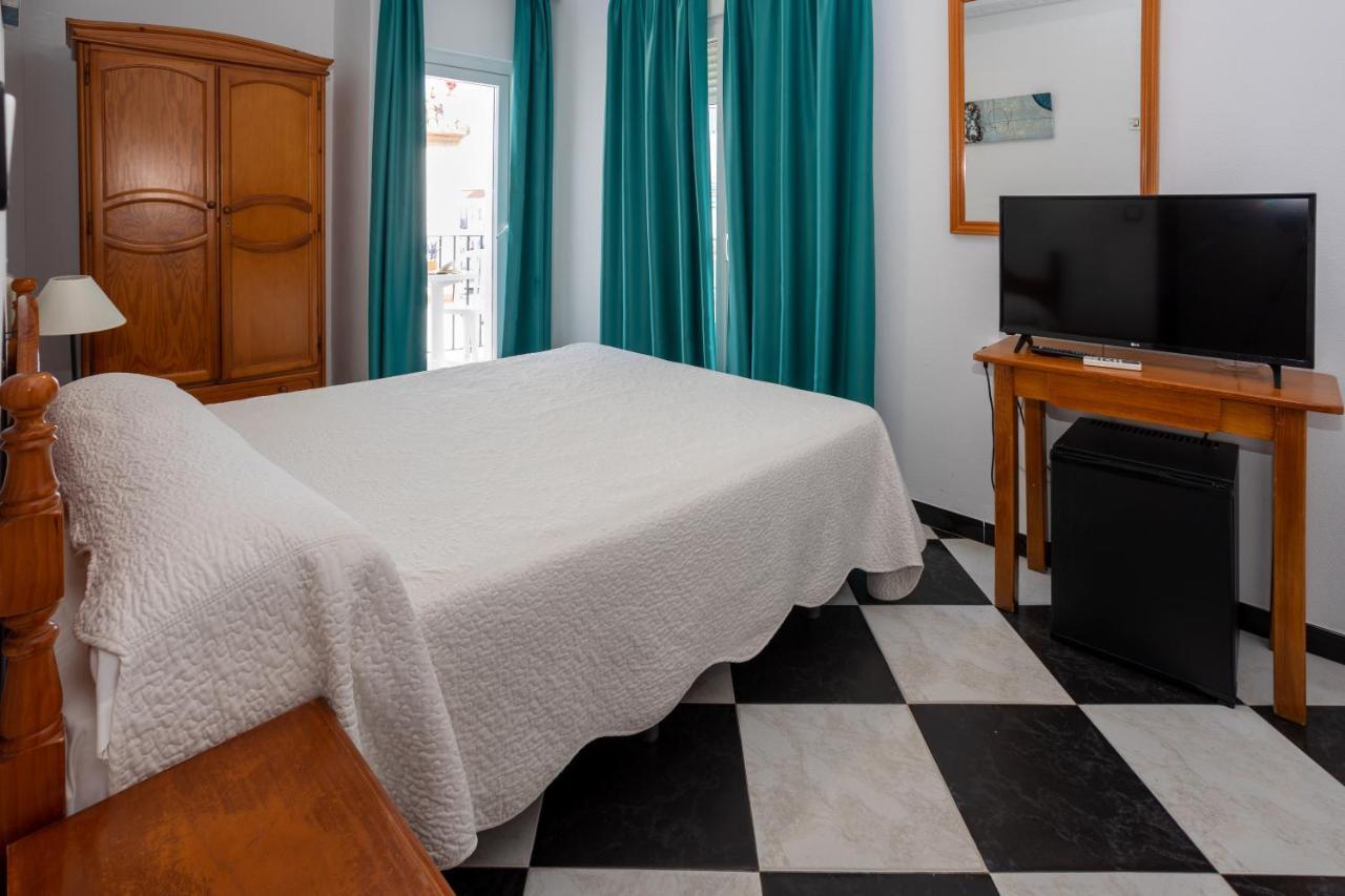 Hotel Oasis Conil De La Frontera Extérieur photo
