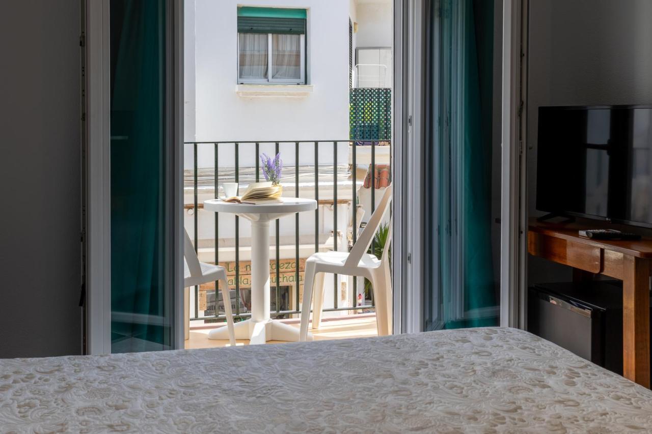 Hotel Oasis Conil De La Frontera Extérieur photo