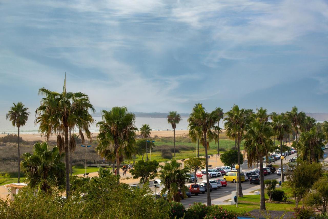 Hotel Oasis Conil De La Frontera Extérieur photo