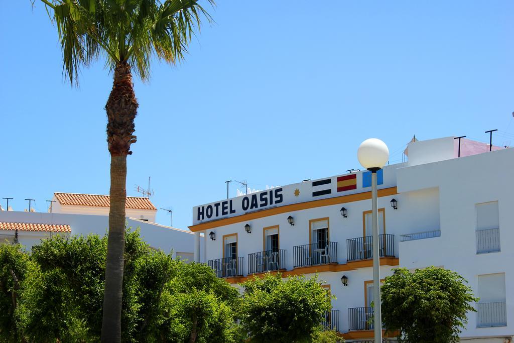 Hotel Oasis Conil De La Frontera Extérieur photo