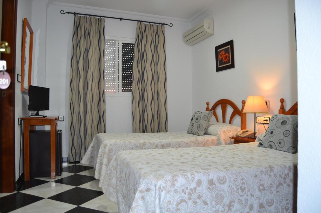Hotel Oasis Conil De La Frontera Extérieur photo